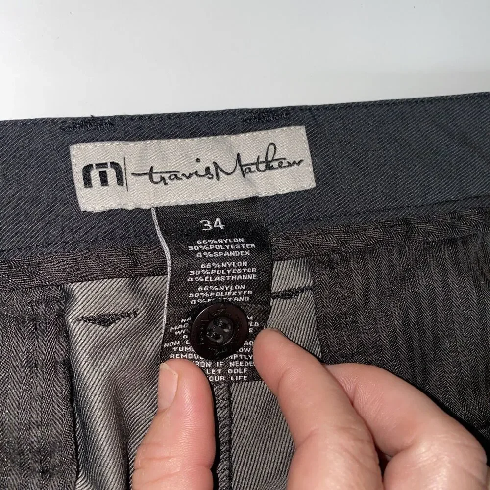 Travis Mathew Golf Short Men’s Size 34 Dark Gray Stretch